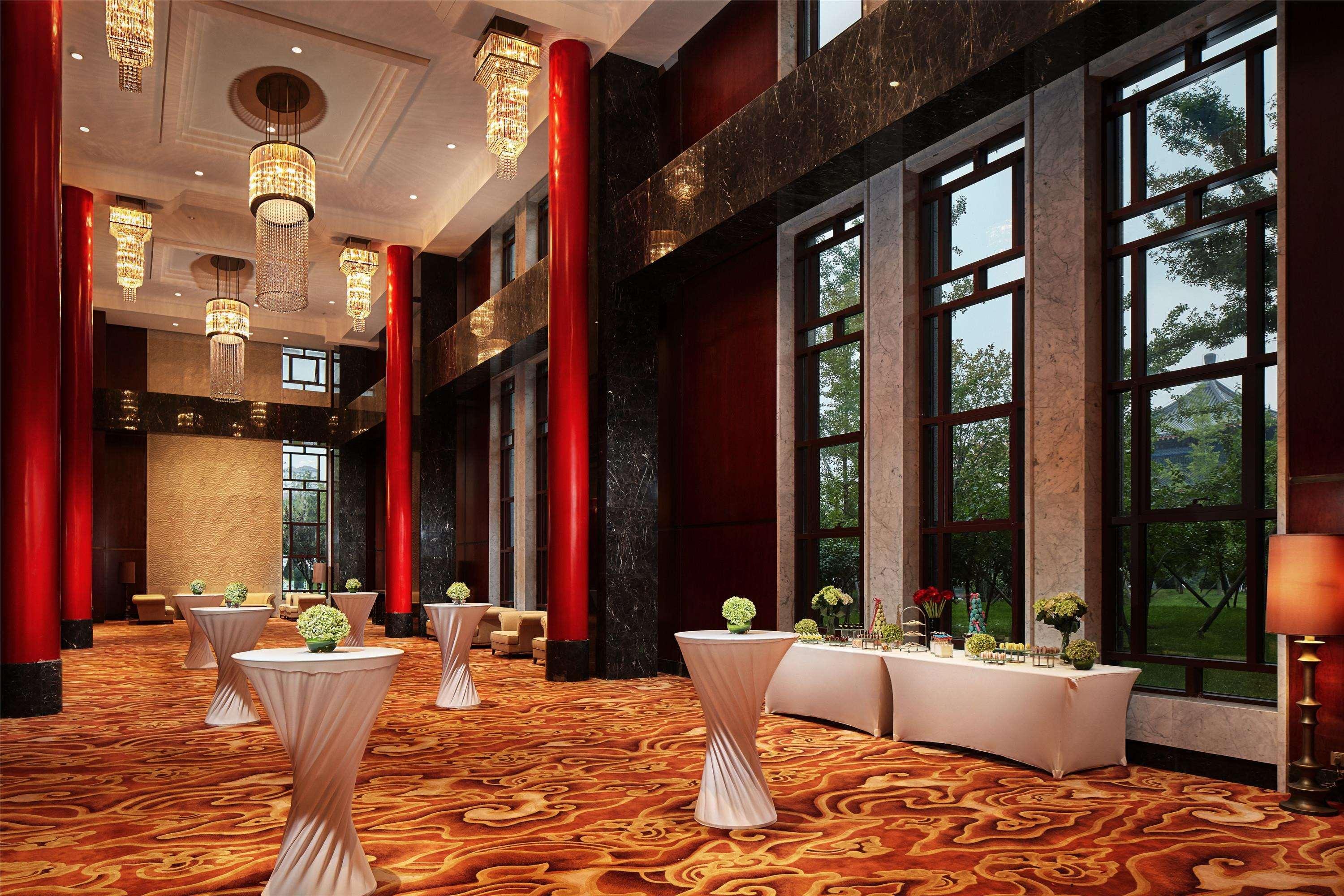 Binhai  Hilton Tianjin Eco-City מראה חיצוני תמונה