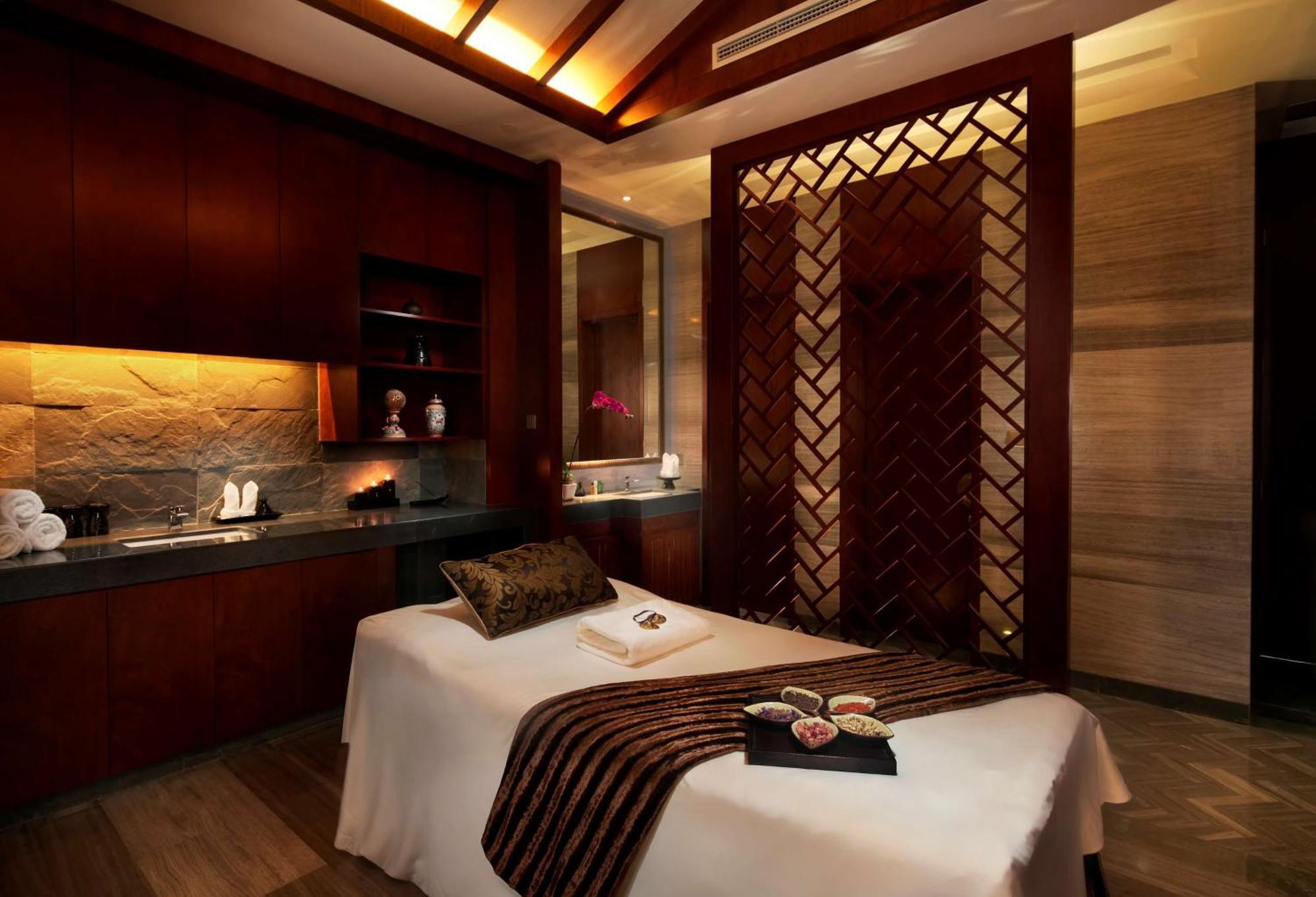 Binhai  Hilton Tianjin Eco-City מראה חיצוני תמונה