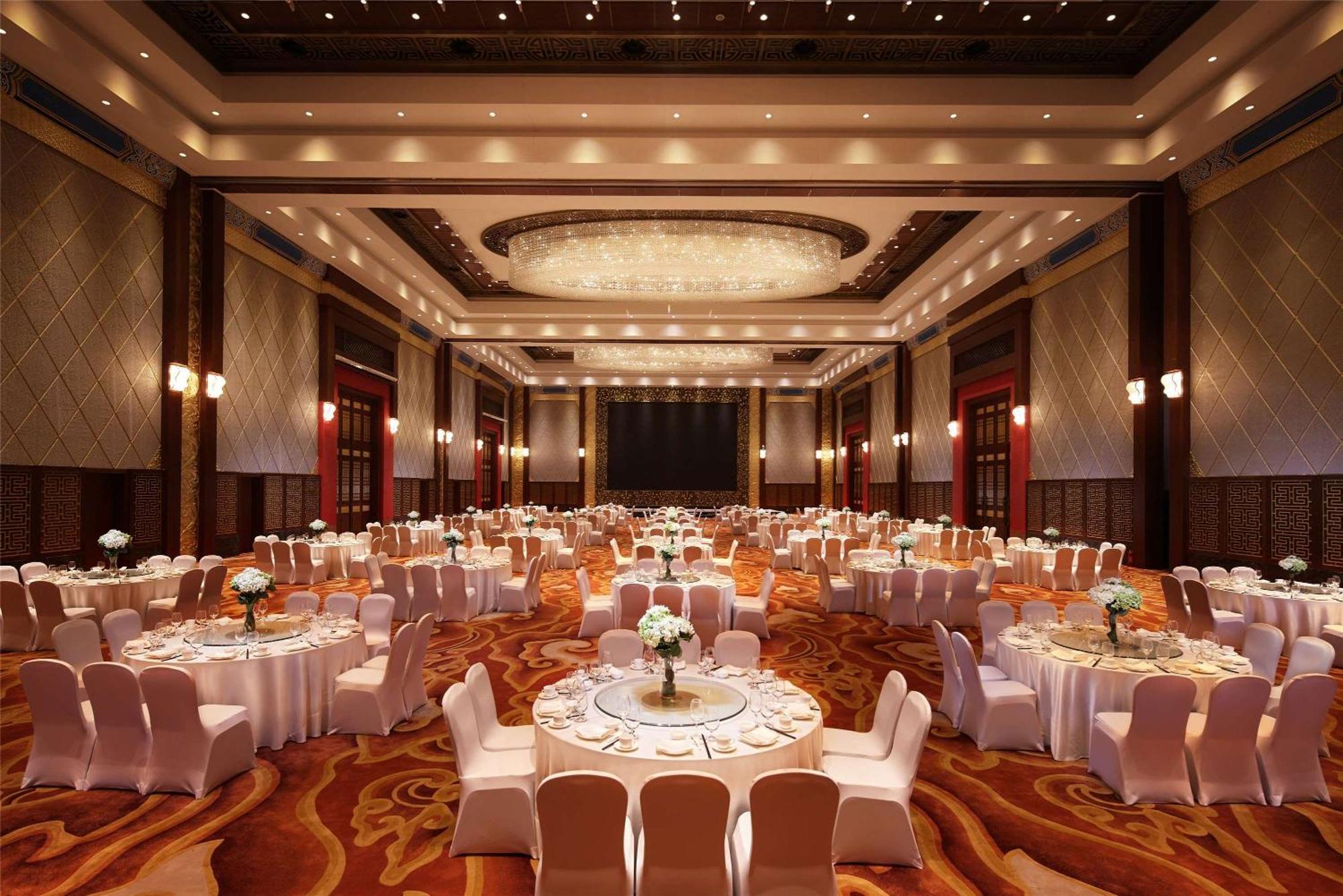 Binhai  Hilton Tianjin Eco-City מראה חיצוני תמונה
